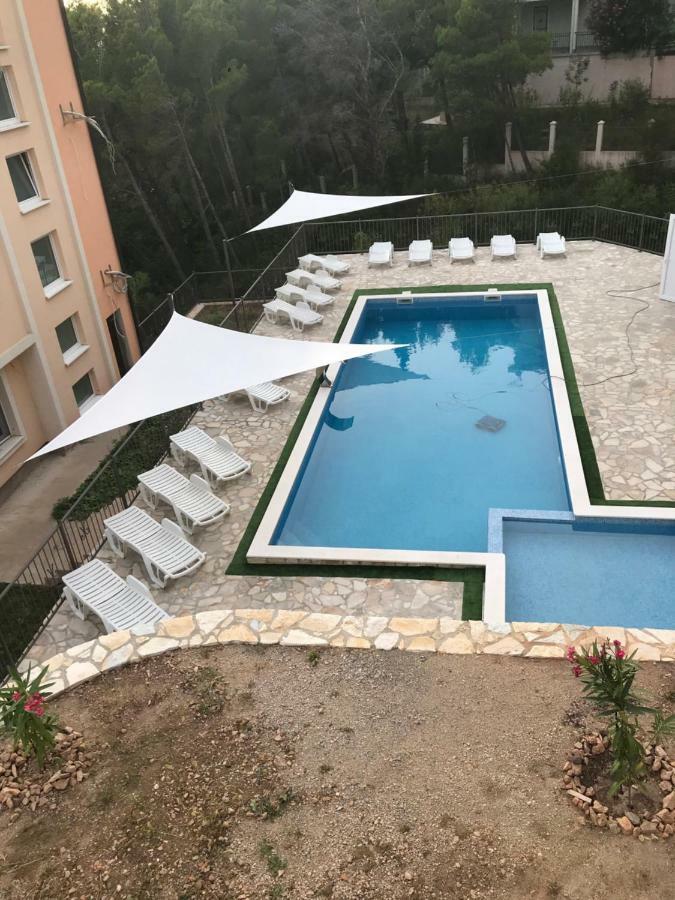 Villa Grand Bar Esterno foto
